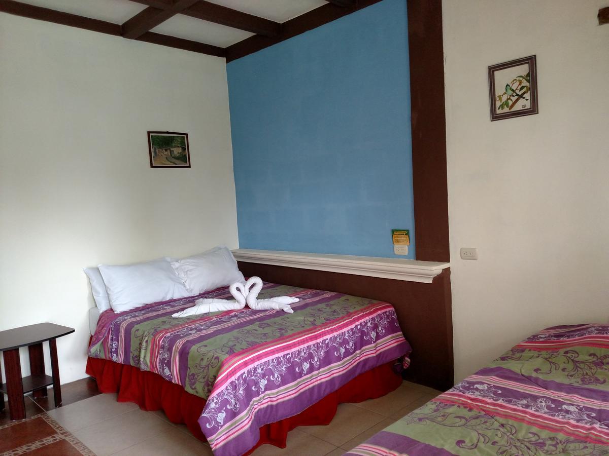 Zapote Tree Inn Flores Exterior photo